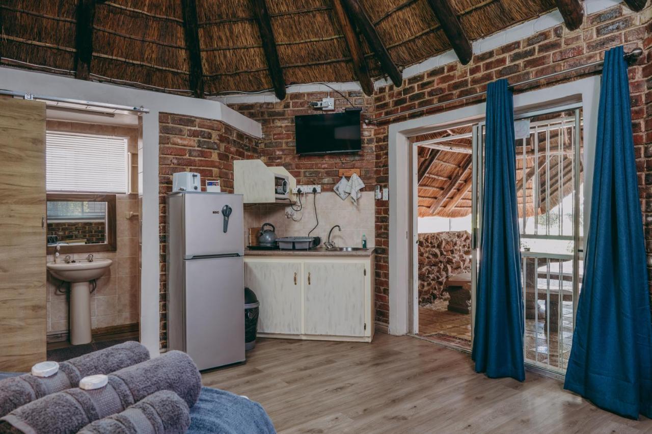 Cosy Cottages Guesthouse Potchefstroom Exteriér fotografie