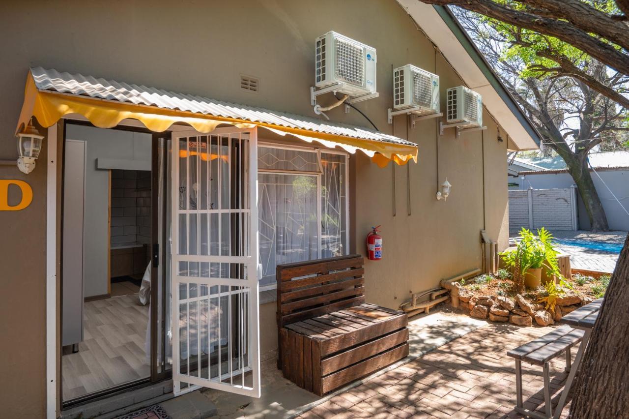 Cosy Cottages Guesthouse Potchefstroom Exteriér fotografie