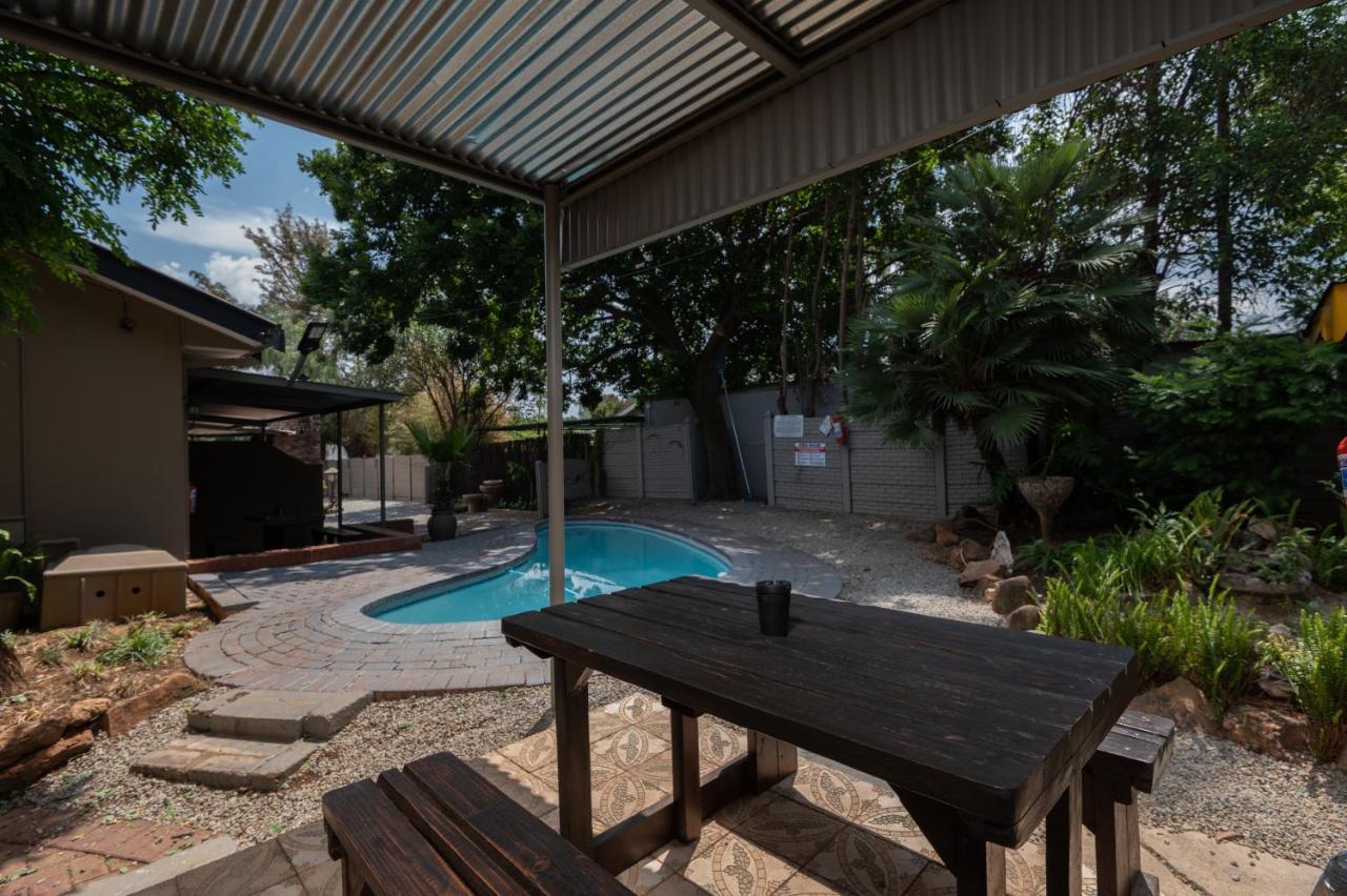 Cosy Cottages Guesthouse Potchefstroom Exteriér fotografie