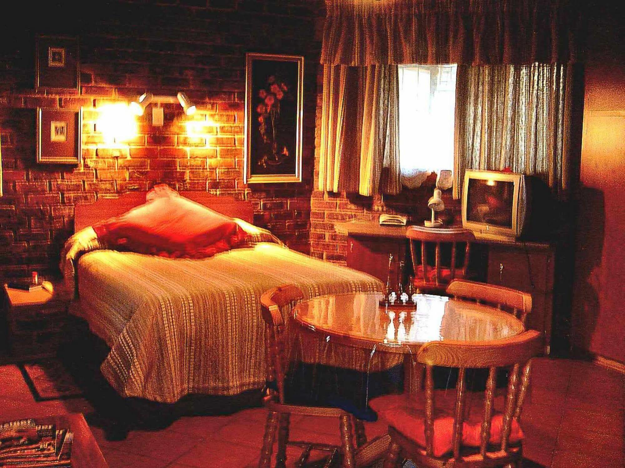 Cosy Cottages Guesthouse Potchefstroom Exteriér fotografie